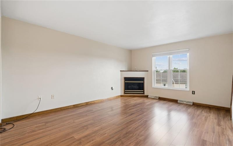 404 Silvis Way, Greensburg, 15601, 2 Bedrooms Bedrooms, 5 Rooms Rooms,1.1 BathroomsBathrooms,Residential,For Sale,Silvis Way,1762431