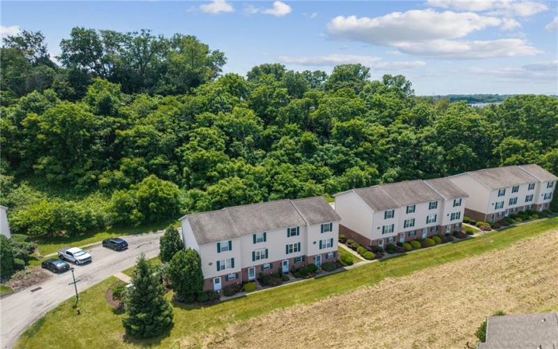 404 Silvis Way, Greensburg, 15601, 2 Bedrooms Bedrooms, 5 Rooms Rooms,1.1 BathroomsBathrooms,Residential,For Sale,Silvis Way,1762431