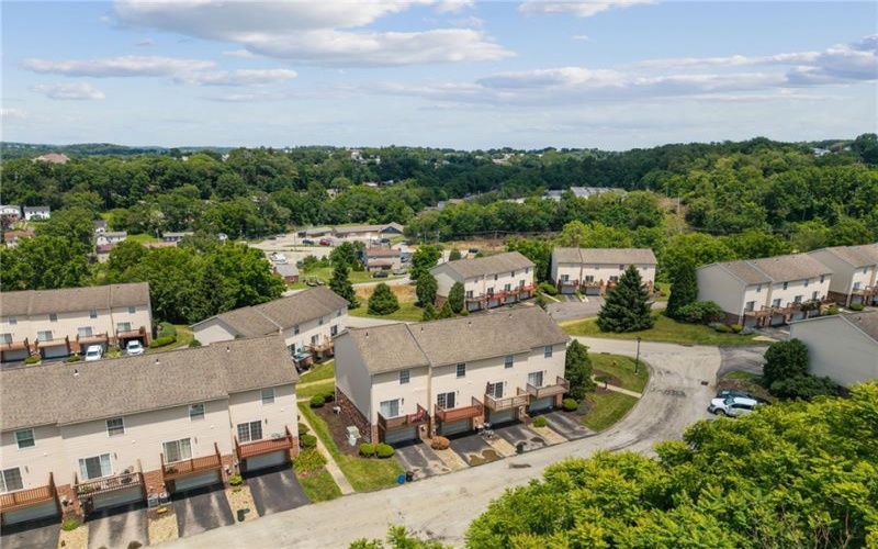 404 Silvis Way, Greensburg, 15601, 2 Bedrooms Bedrooms, 5 Rooms Rooms,1.1 BathroomsBathrooms,Residential,For Sale,Silvis Way,1762431