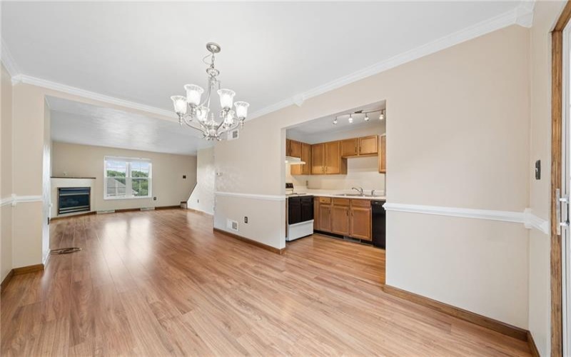 404 Silvis Way, Greensburg, 15601, 2 Bedrooms Bedrooms, 5 Rooms Rooms,1.1 BathroomsBathrooms,Residential,For Sale,Silvis Way,1762431