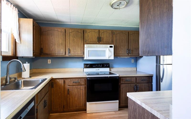 123 Midway Candor Rd, Bulger, 15019, 3 Bedrooms Bedrooms, 8 Rooms Rooms,1 BathroomBathrooms,Residential,For Sale,Midway Candor Rd,1762497