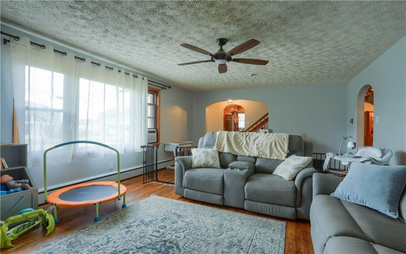 1931 Menoher Blvd, Johnstown, 15905, 4 Bedrooms Bedrooms, ,3 BathroomsBathrooms,Residential,For Sale,Menoher Blvd,1762507