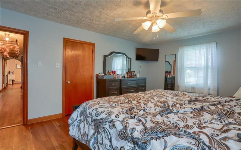 1931 Menoher Blvd, Johnstown, 15905, 4 Bedrooms Bedrooms, ,3 BathroomsBathrooms,Residential,For Sale,Menoher Blvd,1762507