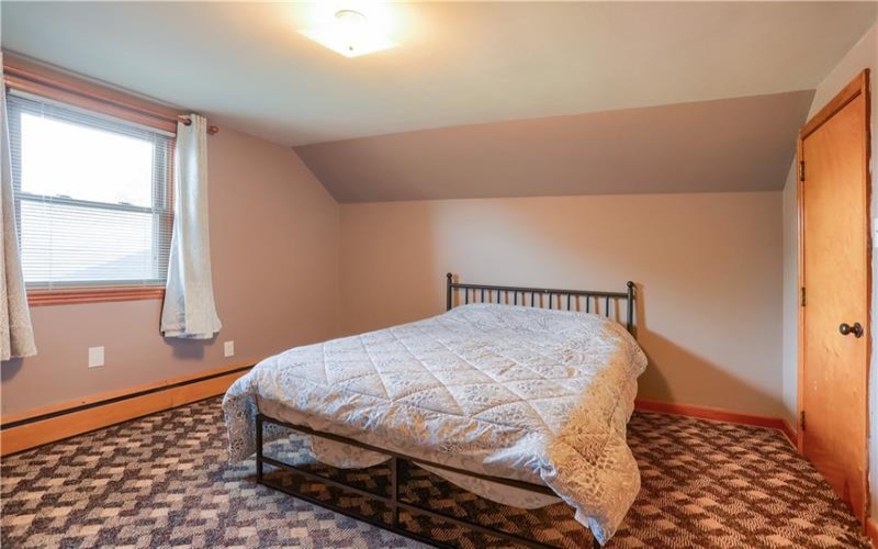 1931 Menoher Blvd, Johnstown, 15905, 4 Bedrooms Bedrooms, ,3 BathroomsBathrooms,Residential,For Sale,Menoher Blvd,1762507