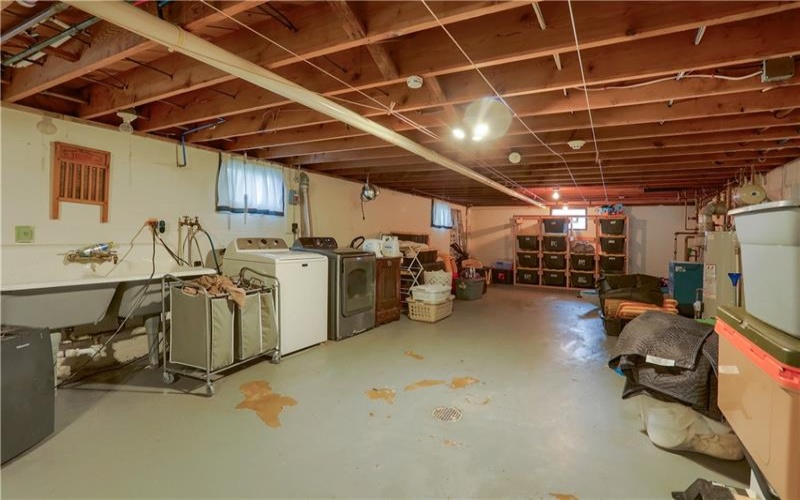 1931 Menoher Blvd, Johnstown, 15905, 4 Bedrooms Bedrooms, ,3 BathroomsBathrooms,Residential,For Sale,Menoher Blvd,1762507