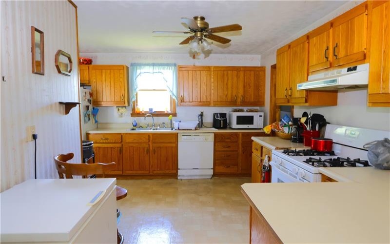 507 Oak St, Richeyville, 15358, 3 Bedrooms Bedrooms, ,1 BathroomBathrooms,Residential,For Sale,Oak St,1762558