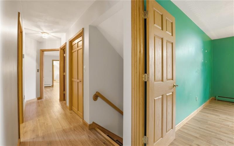413 Stadium Dr, Somerset, 15501, 5 Bedrooms Bedrooms, 12 Rooms Rooms,3.1 BathroomsBathrooms,Residential,For Sale,Stadium Dr,1762563