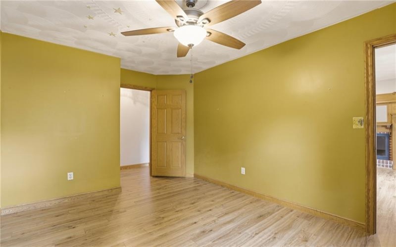 413 Stadium Dr, Somerset, 15501, 5 Bedrooms Bedrooms, 12 Rooms Rooms,3.1 BathroomsBathrooms,Residential,For Sale,Stadium Dr,1762563