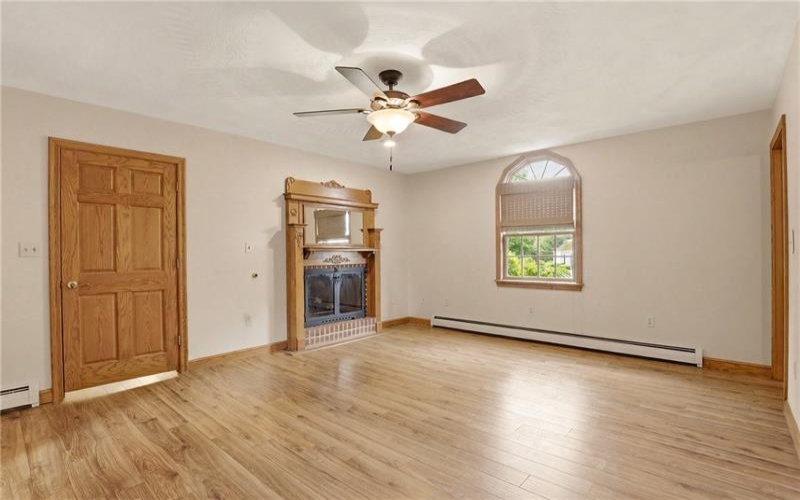 413 Stadium Dr, Somerset, 15501, 5 Bedrooms Bedrooms, 12 Rooms Rooms,3.1 BathroomsBathrooms,Residential,For Sale,Stadium Dr,1762563