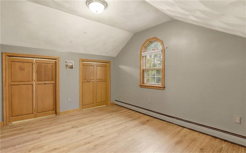 413 Stadium Dr, Somerset, 15501, 5 Bedrooms Bedrooms, 12 Rooms Rooms,3.1 BathroomsBathrooms,Residential,For Sale,Stadium Dr,1762563