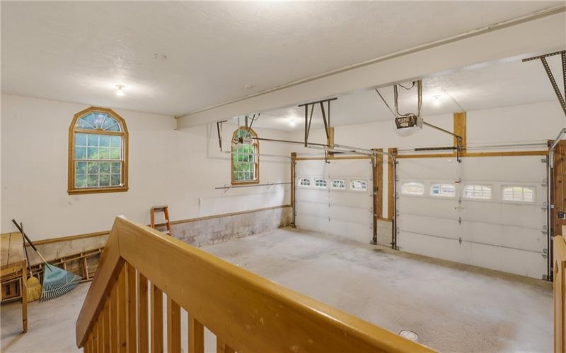 413 Stadium Dr, Somerset, 15501, 5 Bedrooms Bedrooms, 12 Rooms Rooms,3.1 BathroomsBathrooms,Residential,For Sale,Stadium Dr,1762563