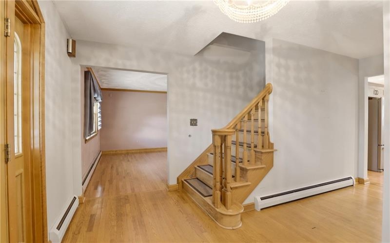 413 Stadium Dr, Somerset, 15501, 5 Bedrooms Bedrooms, 12 Rooms Rooms,3.1 BathroomsBathrooms,Residential,For Sale,Stadium Dr,1762563