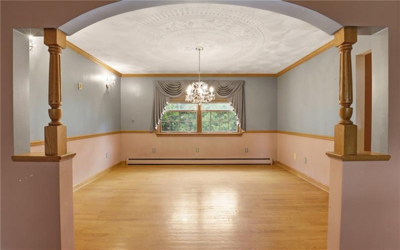 413 Stadium Dr, Somerset, 15501, 5 Bedrooms Bedrooms, 12 Rooms Rooms,3.1 BathroomsBathrooms,Residential,For Sale,Stadium Dr,1762563