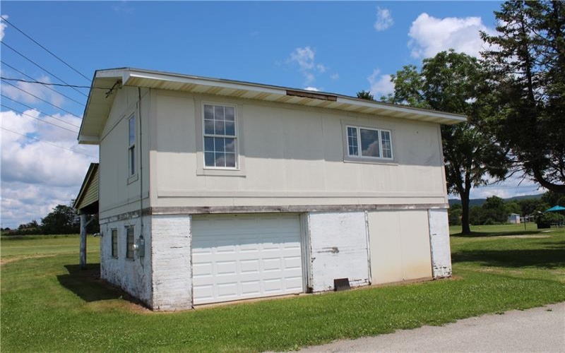 126 Uschak Rd, Derry, 15627, 3 Bedrooms Bedrooms, 8 Rooms Rooms,2 BathroomsBathrooms,Residential,For Sale,Uschak Rd,1762583
