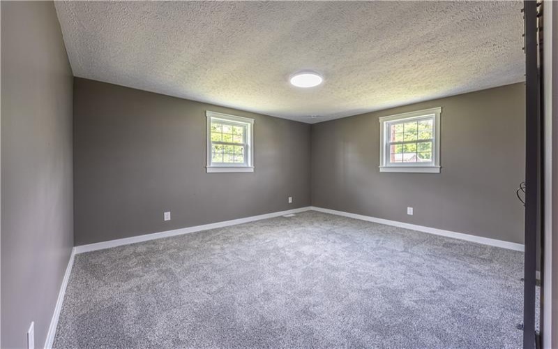 200 2nd St, Uniontown, 15401, 2 Bedrooms Bedrooms, ,1 BathroomBathrooms,Residential,For Sale,2nd St,1762186