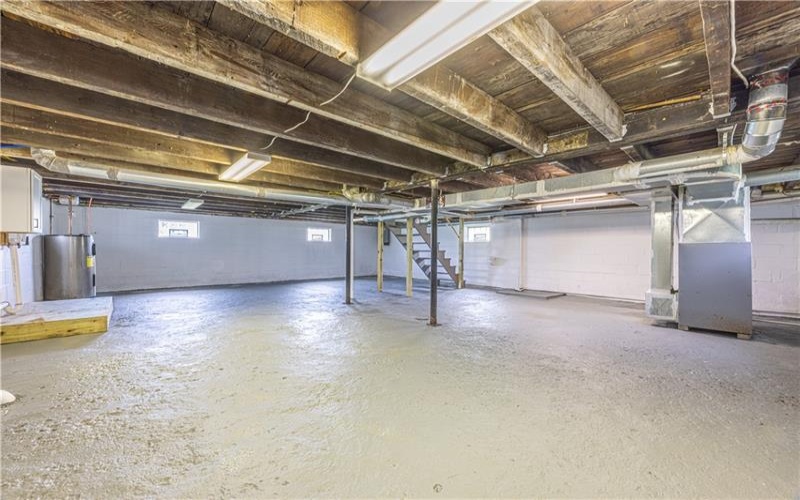 200 2nd St, Uniontown, 15401, 2 Bedrooms Bedrooms, ,1 BathroomBathrooms,Residential,For Sale,2nd St,1762186