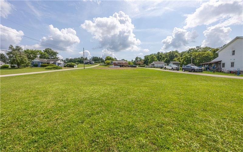 200 2nd St, Uniontown, 15401, 2 Bedrooms Bedrooms, ,1 BathroomBathrooms,Residential,For Sale,2nd St,1762186