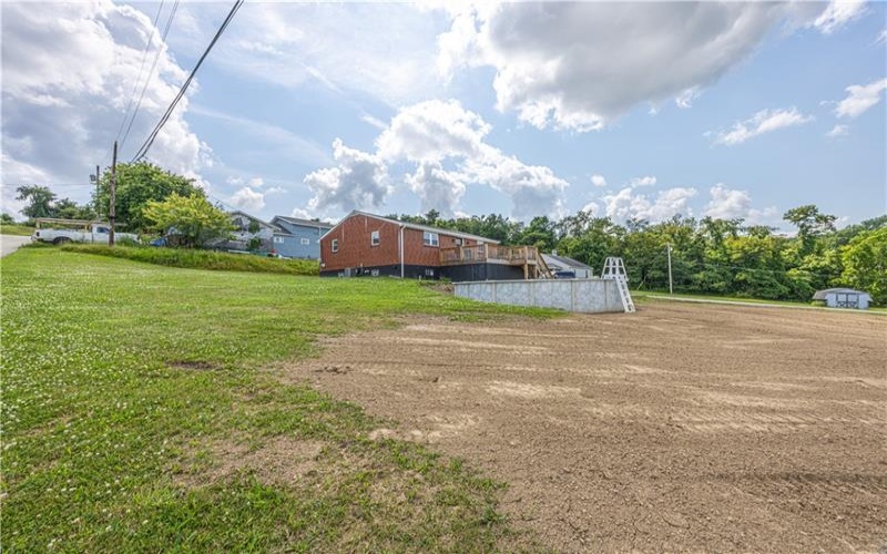 200 2nd St, Uniontown, 15401, 2 Bedrooms Bedrooms, ,1 BathroomBathrooms,Residential,For Sale,2nd St,1762186