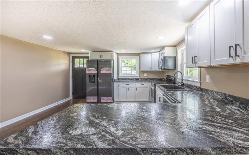 200 2nd St, Uniontown, 15401, 2 Bedrooms Bedrooms, ,1 BathroomBathrooms,Residential,For Sale,2nd St,1762186