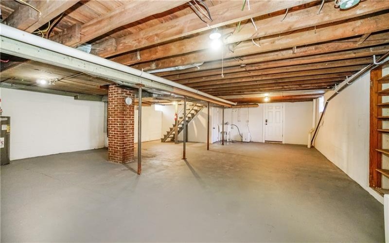 941 Whitehead Ln, Irwin, 15642, 3 Bedrooms Bedrooms, 5 Rooms Rooms,2 BathroomsBathrooms,Residential,For Sale,Whitehead Ln,1762636