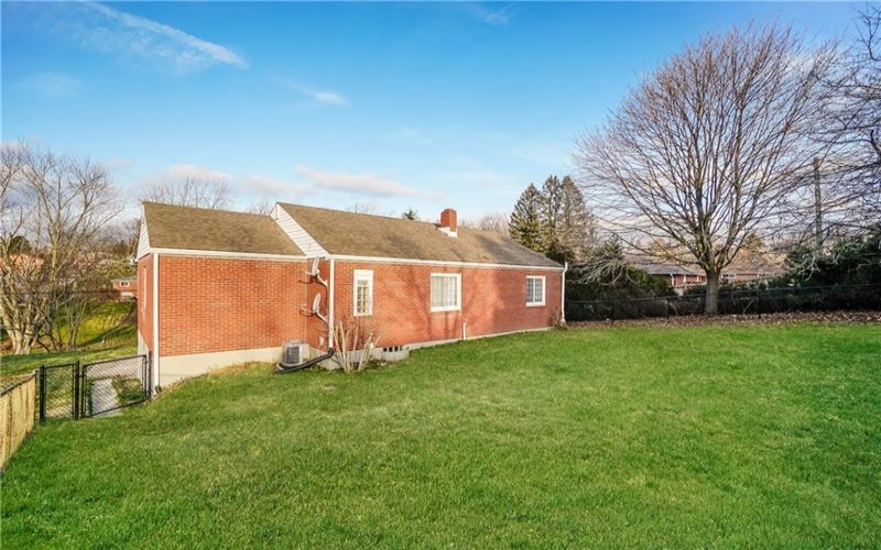 941 Whitehead Ln, Irwin, 15642, 3 Bedrooms Bedrooms, 5 Rooms Rooms,2 BathroomsBathrooms,Residential,For Sale,Whitehead Ln,1762636