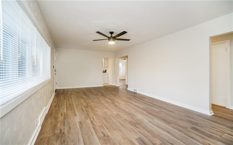 941 Whitehead Ln, Irwin, 15642, 3 Bedrooms Bedrooms, 5 Rooms Rooms,2 BathroomsBathrooms,Residential,For Sale,Whitehead Ln,1762636
