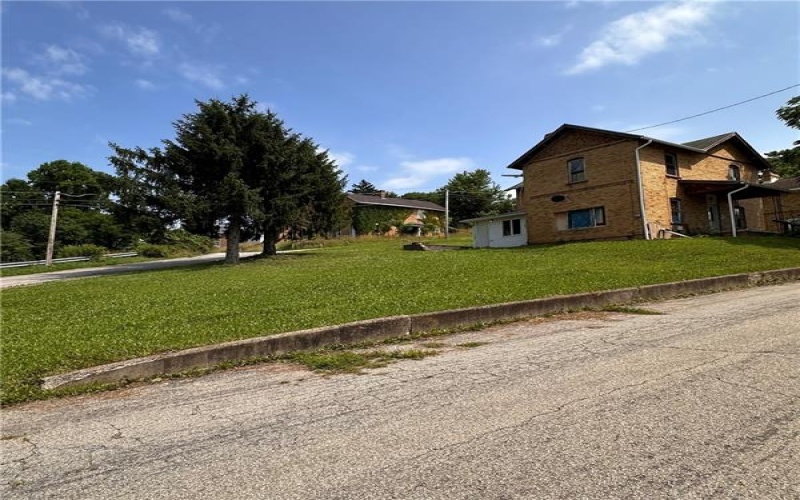 500 4th St, Marianna, 15345, 3 Bedrooms Bedrooms, ,1 BathroomBathrooms,Residential,For Sale,4th St,1762637