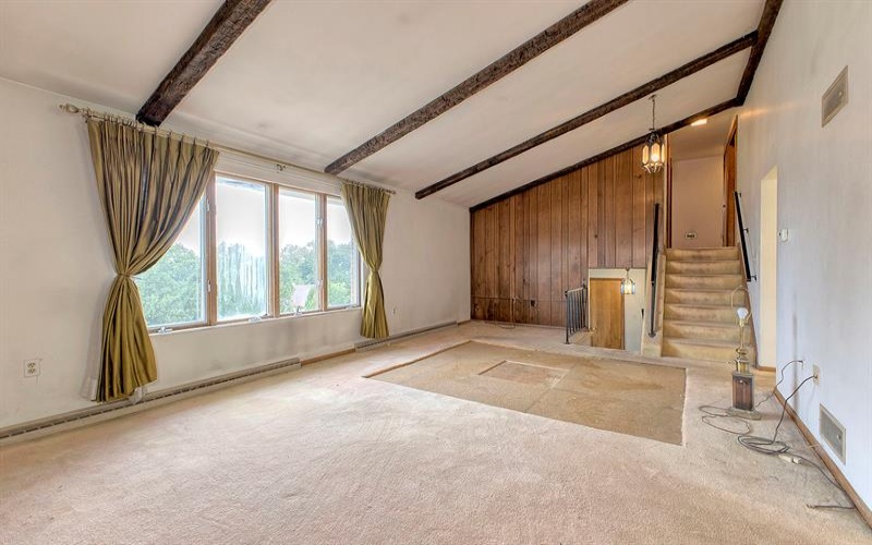 177 Thompson Lane, Irwin, 15642, 3 Bedrooms Bedrooms, ,2.1 BathroomsBathrooms,Residential,For Sale,Thompson Lane,1762639