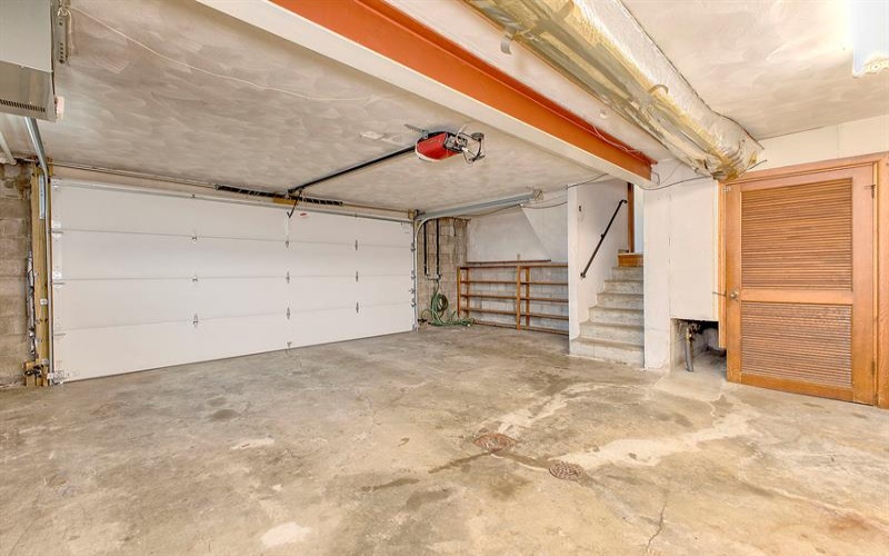 177 Thompson Lane, Irwin, 15642, 3 Bedrooms Bedrooms, ,2.1 BathroomsBathrooms,Residential,For Sale,Thompson Lane,1762639