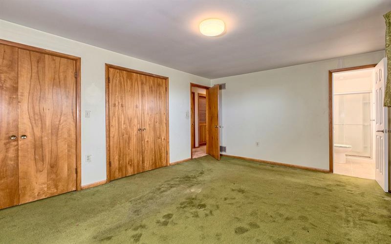 177 Thompson Lane, Irwin, 15642, 3 Bedrooms Bedrooms, ,2.1 BathroomsBathrooms,Residential,For Sale,Thompson Lane,1762639