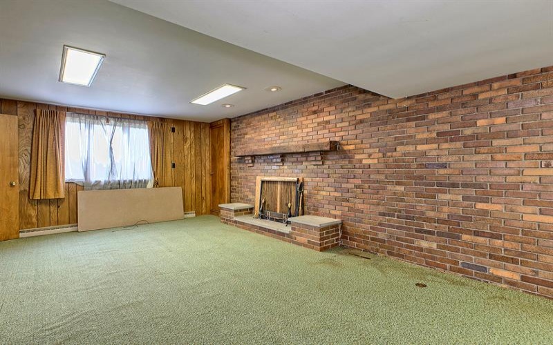 177 Thompson Lane, Irwin, 15642, 3 Bedrooms Bedrooms, ,2.1 BathroomsBathrooms,Residential,For Sale,Thompson Lane,1762639