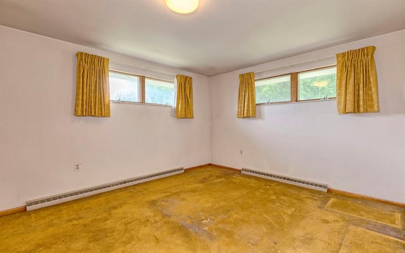 177 Thompson Lane, Irwin, 15642, 3 Bedrooms Bedrooms, ,2.1 BathroomsBathrooms,Residential,For Sale,Thompson Lane,1762639