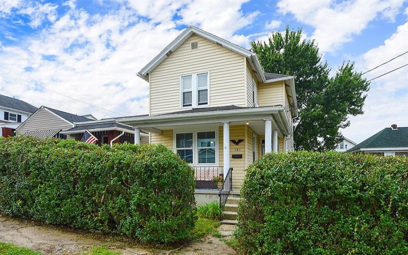 120 Coffee St, Uniontown, 15401, 2 Bedrooms Bedrooms, 5 Rooms Rooms,1.1 BathroomsBathrooms,Residential,For Sale,Coffee St,1762646