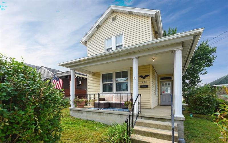 120 Coffee St, Uniontown, 15401, 2 Bedrooms Bedrooms, 5 Rooms Rooms,1.1 BathroomsBathrooms,Residential,For Sale,Coffee St,1762646