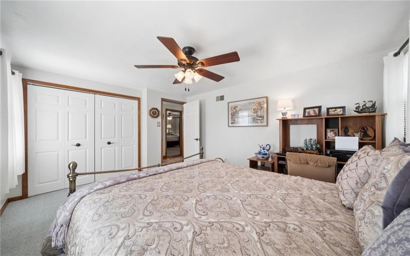 103 Aquillin Court, Irwin, 15642, 3 Bedrooms Bedrooms, 8 Rooms Rooms,2.1 BathroomsBathrooms,Residential,For Sale,Aquillin Court,1762647