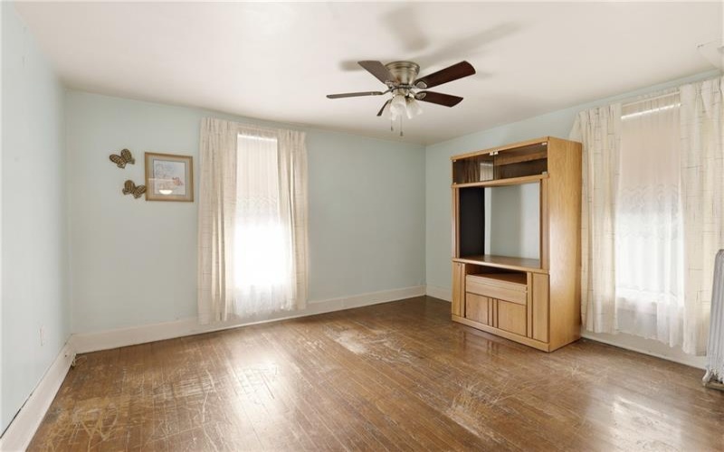 1911 Penn Avenue, Jerome, 15937, 4 Bedrooms Bedrooms, ,1 BathroomBathrooms,Residential,For Sale,Penn Avenue,1762672