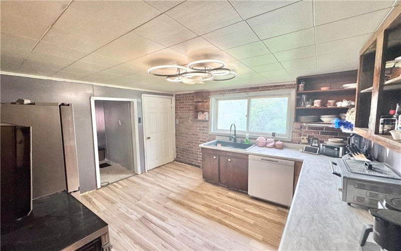 38 Green Hill Road, Rostraver, 15012, 3 Bedrooms Bedrooms, 7 Rooms Rooms,2 BathroomsBathrooms,Residential,For Sale,Green Hill Road,1762693