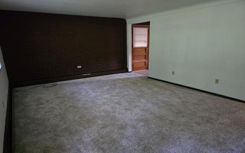 11255 Brokers LANE, Irwin, 15642, 3 Bedrooms Bedrooms, 7 Rooms Rooms,1.1 BathroomsBathrooms,Residential,For Sale,Brokers,1762703