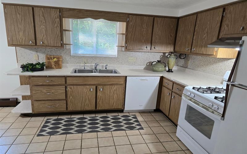 11255 Brokers LANE, Irwin, 15642, 3 Bedrooms Bedrooms, 7 Rooms Rooms,1.1 BathroomsBathrooms,Residential,For Sale,Brokers,1762703