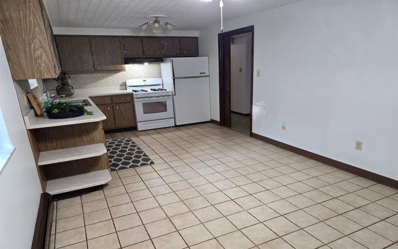 11255 Brokers LANE, Irwin, 15642, 3 Bedrooms Bedrooms, 7 Rooms Rooms,1.1 BathroomsBathrooms,Residential,For Sale,Brokers,1762703