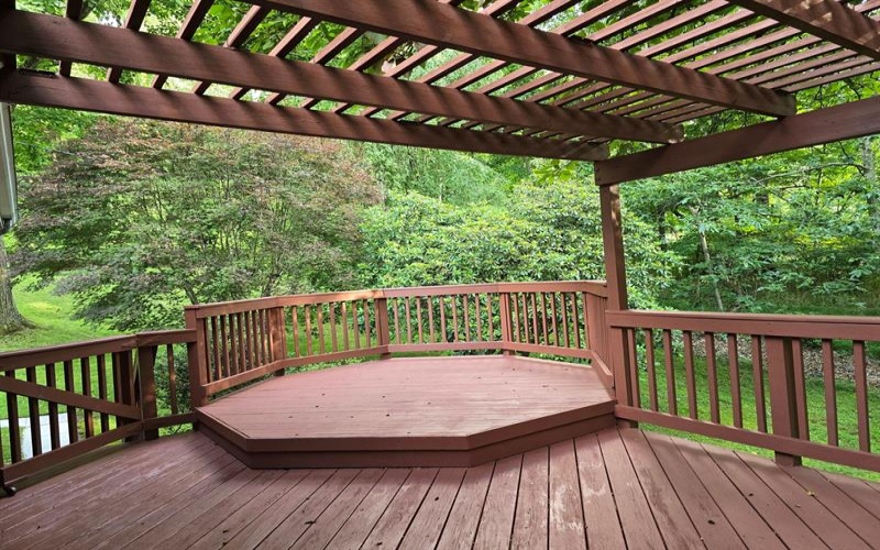 11255 Brokers LANE, Irwin, 15642, 3 Bedrooms Bedrooms, 7 Rooms Rooms,1.1 BathroomsBathrooms,Residential,For Sale,Brokers,1762703