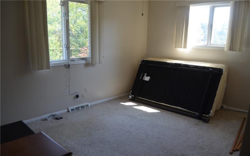 344 Jo Ann Dr, Monessen, 15062, 3 Bedrooms Bedrooms, 6 Rooms Rooms,2.1 BathroomsBathrooms,Residential,For Sale,Jo Ann Dr,1722186