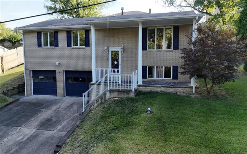 344 Jo Ann Dr, Monessen, 15062, 3 Bedrooms Bedrooms, 6 Rooms Rooms,2.1 BathroomsBathrooms,Residential,For Sale,Jo Ann Dr,1722186