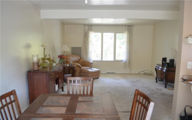 344 Jo Ann Dr, Monessen, 15062, 3 Bedrooms Bedrooms, 6 Rooms Rooms,2.1 BathroomsBathrooms,Residential,For Sale,Jo Ann Dr,1722186