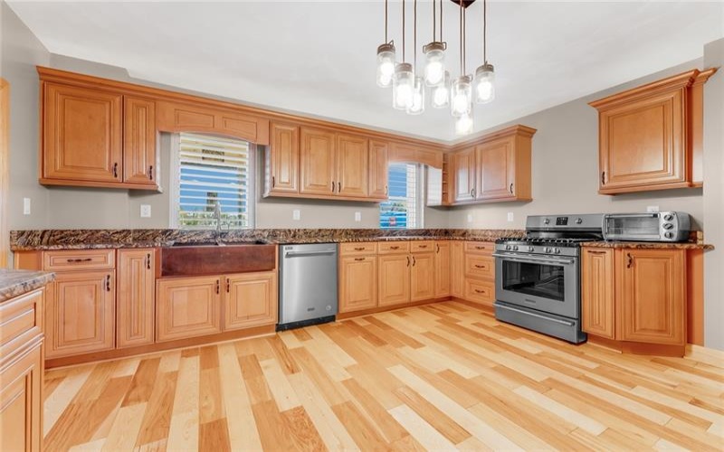 263 Goodwin Road, Smithfield, 15478, 4 Bedrooms Bedrooms, 8 Rooms Rooms,2 BathroomsBathrooms,Residential,For Sale,Goodwin Road,1727171