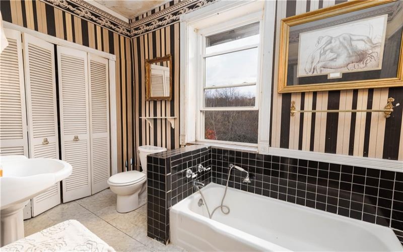 50 Tarr Heights Dr, Canonsburg, 15317, 3 Bedrooms Bedrooms, ,1 BathroomBathrooms,Residential,For Sale,Tarr Heights Dr,1729951