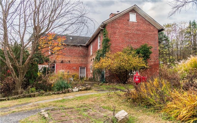 50 Tarr Heights Dr, Canonsburg, 15317, 3 Bedrooms Bedrooms, ,1 BathroomBathrooms,Residential,For Sale,Tarr Heights Dr,1729951
