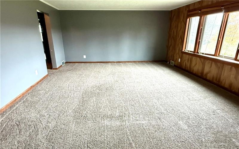 131 Edison, Uniontown, 15401, 3 Bedroom Bedrooms, 9 Room Rooms,1 BathroomBathrooms,Residential,For Sale,Edison,1731161