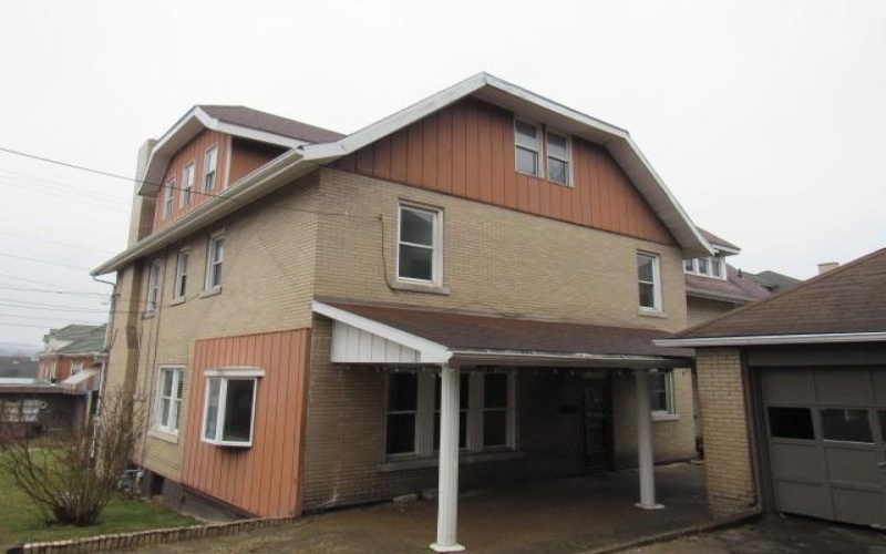 115 6th Avenue, Brownsville, 15417, 4 Bedrooms Bedrooms, 8 Rooms Rooms,1.1 BathroomsBathrooms,Residential,For Sale,6th Avenue,1735171