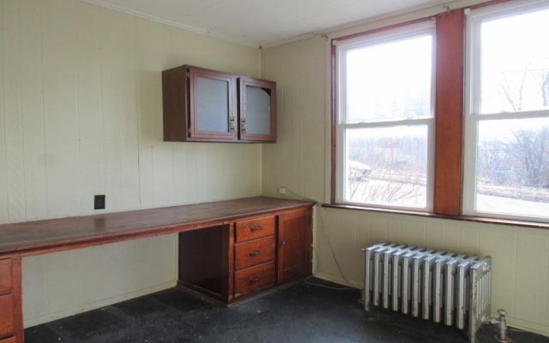 115 6th Avenue, Brownsville, 15417, 4 Bedrooms Bedrooms, 8 Rooms Rooms,1.1 BathroomsBathrooms,Residential,For Sale,6th Avenue,1735171